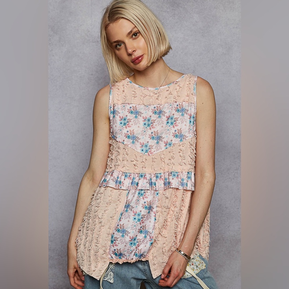 PT20 POL Floral Patchwork Top - Picture 4 of 5